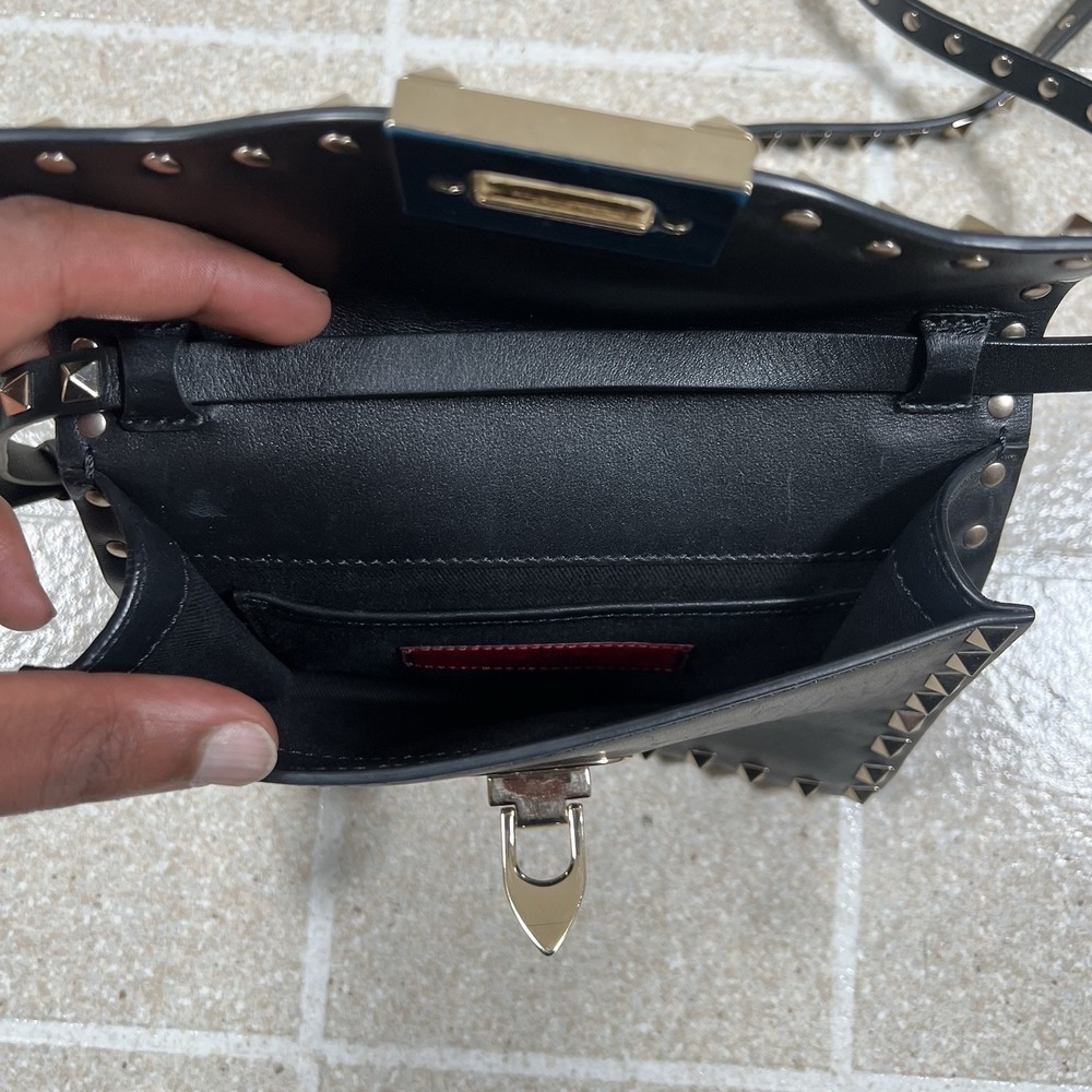 Valentino Garavani Rockstud‎ Flip Lock Flap Bag Leather Medium - Picture 7 of 7
